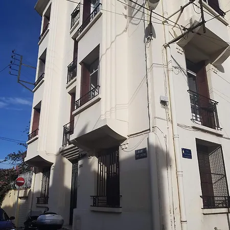 Au Coeur Du Mourillon