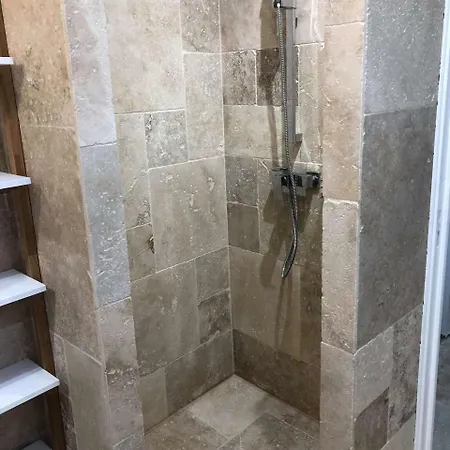Au Coeur Du Mourillon Apartman *